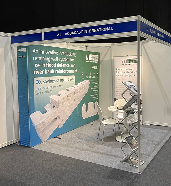Fabric pop-up stands